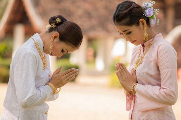 How to Say “Hello” in Cambodian & Khmer Basic Phrases