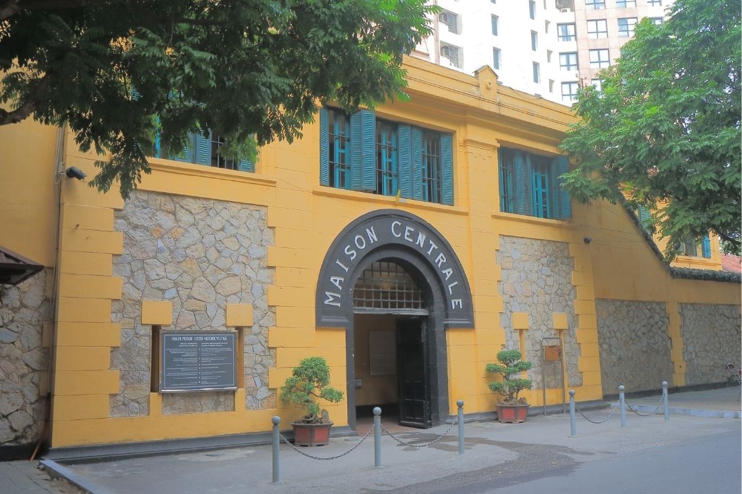 Hoa Lo Prison – A Witness to Vietnams Colonial History