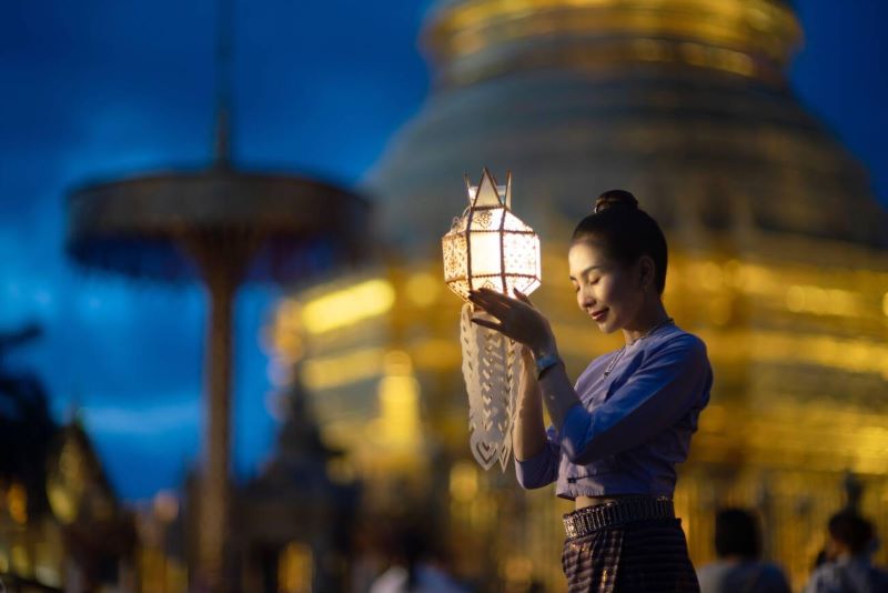 Yi Peng Lantern Festival