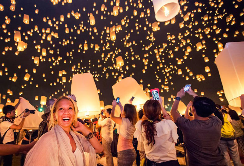  Yi Peng Lantern Festival