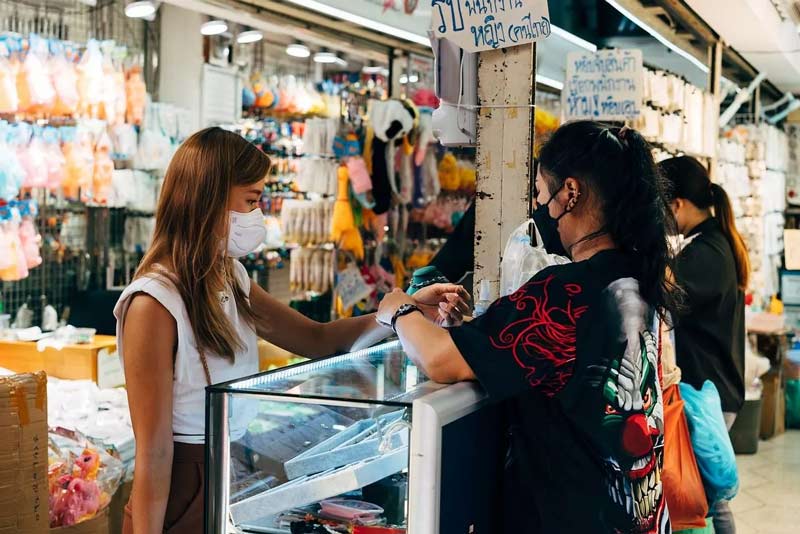 How to bargain in Thai market?