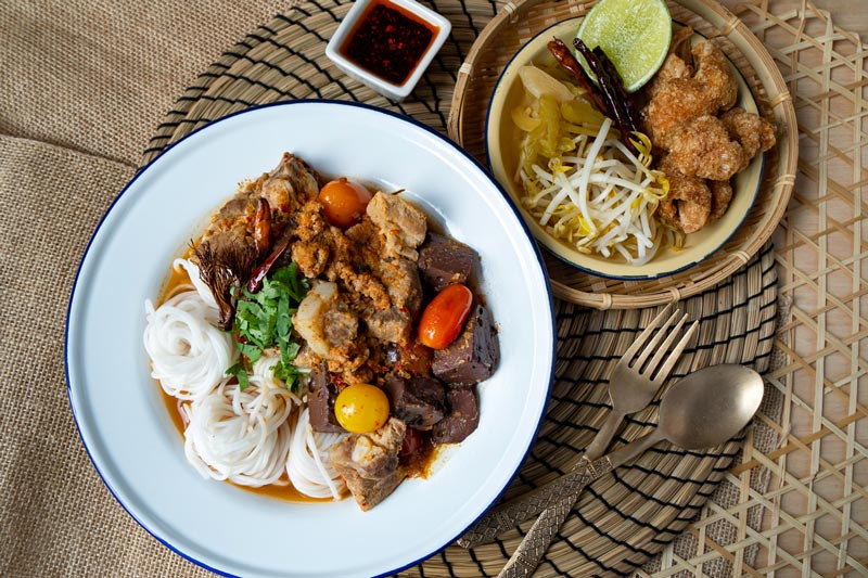 Khanom Jeen Nam Ngiao