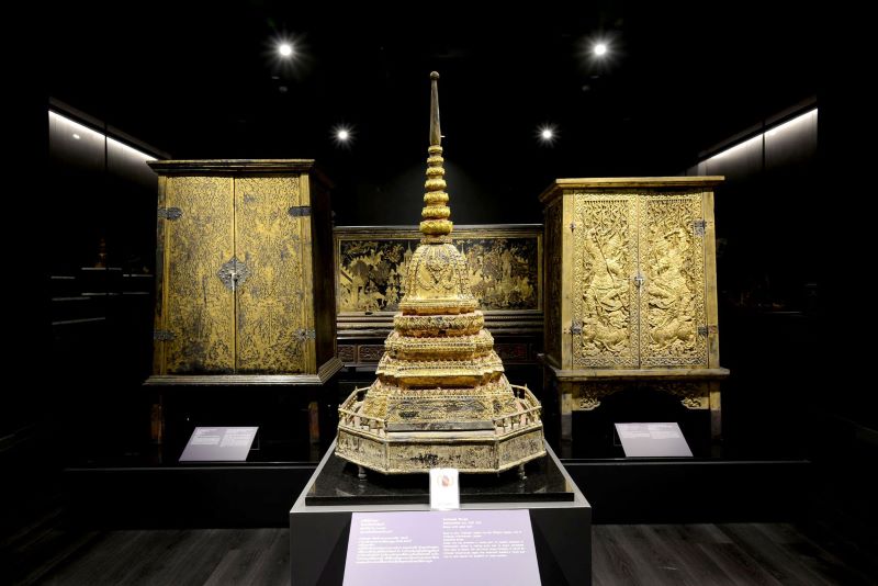 Night Adventure: Exploration of the 48 Laotian Museums.