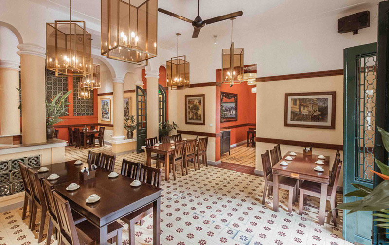 Traditional Vietnamese style in Quan An Ngon restaurant