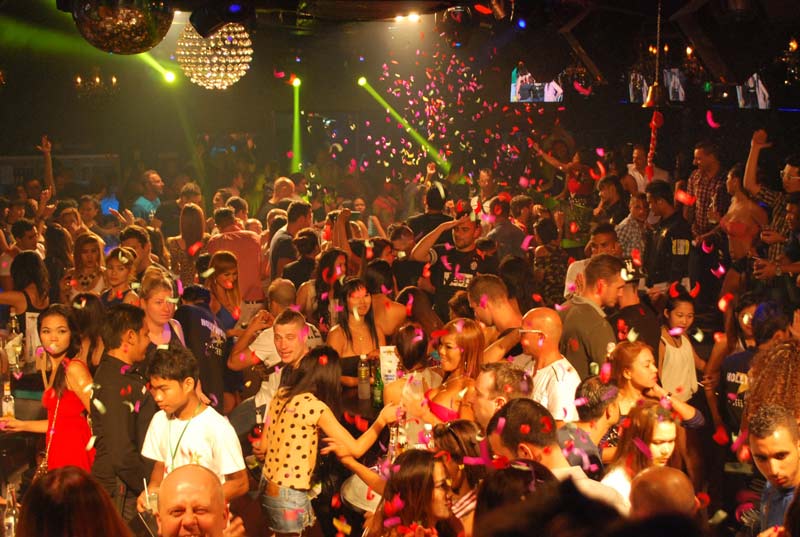 bar in Patong