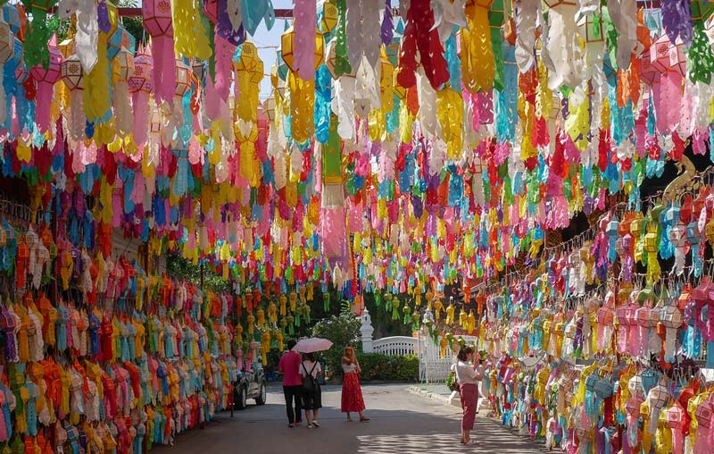 Yi Peng Lantern Festival