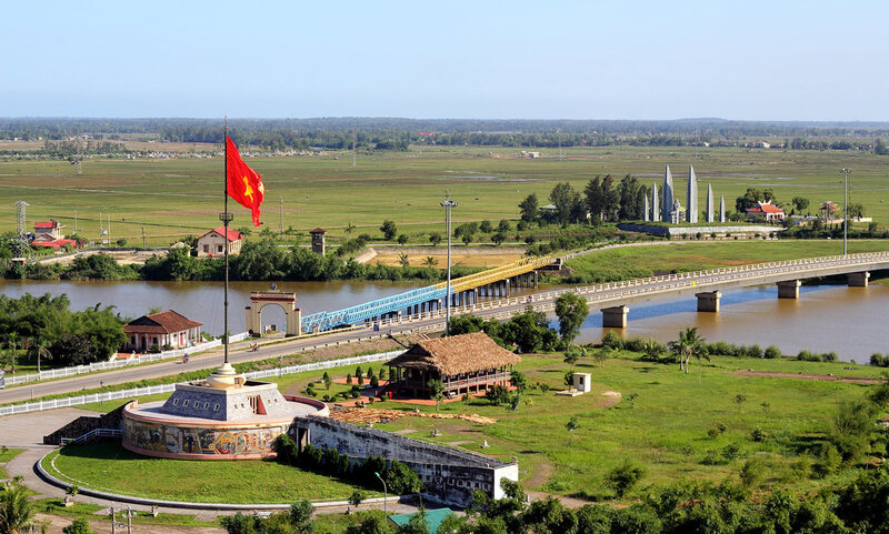Hien Luong Bridge today stands tall with the Vietnamese flag flying