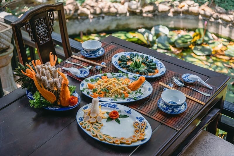hue royal cuisine