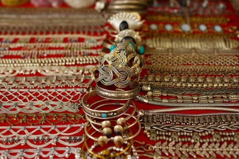 silver jewelry