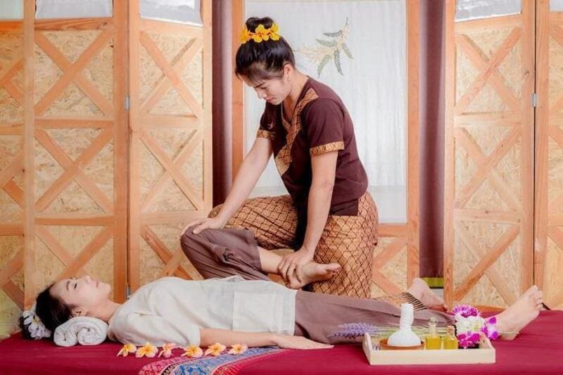 Thai massage