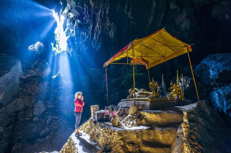 Tham Poukham Cave