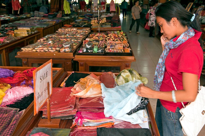 Souvenir shop at Ban Na Kha textile village.