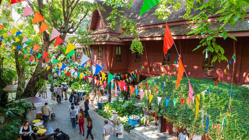 Jim Thompson Museum: Art Deco and Silk