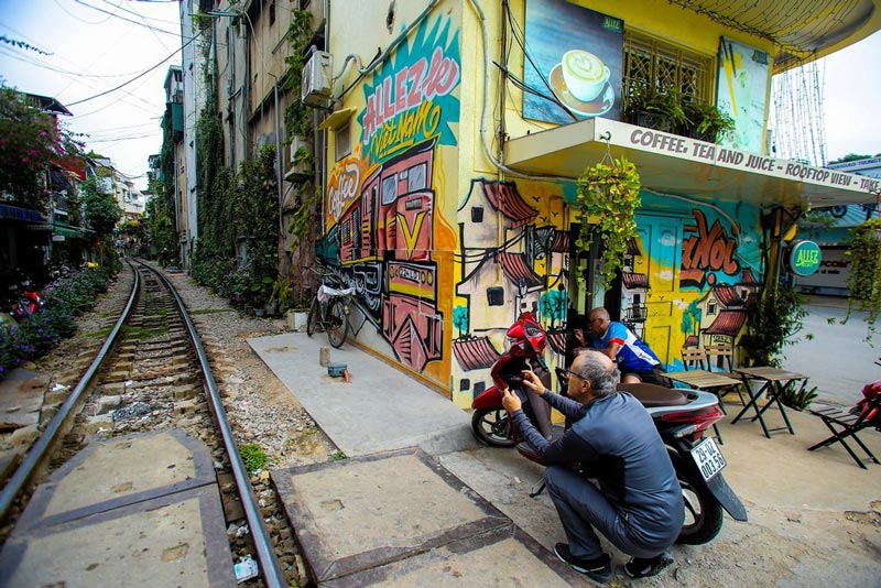 Hanoi Train Street (Southern)