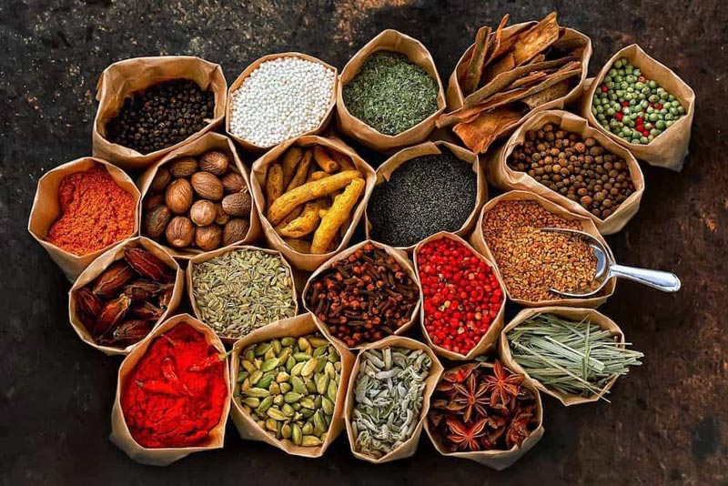 Thai spices & hot sauces 