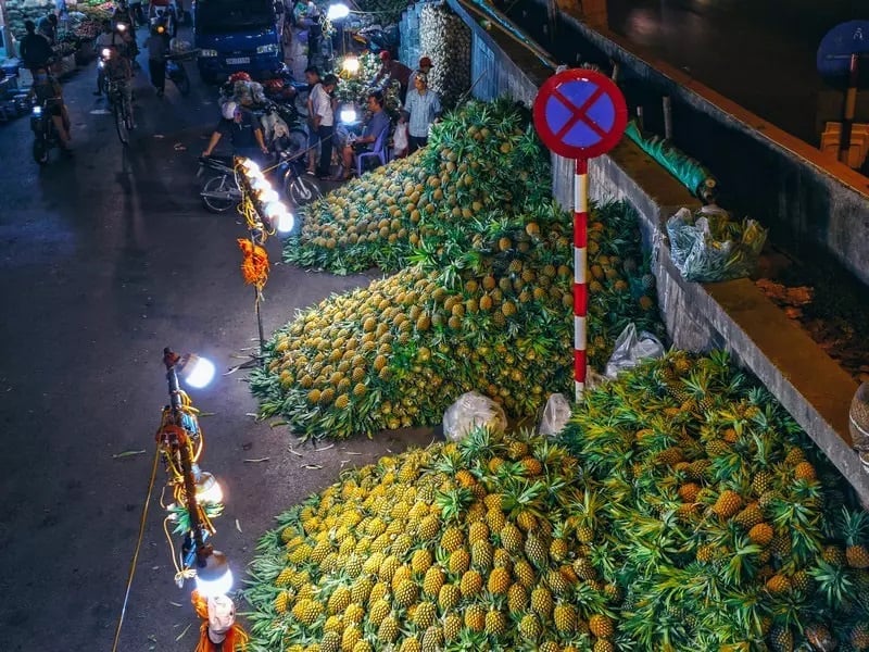 vietnam night markets