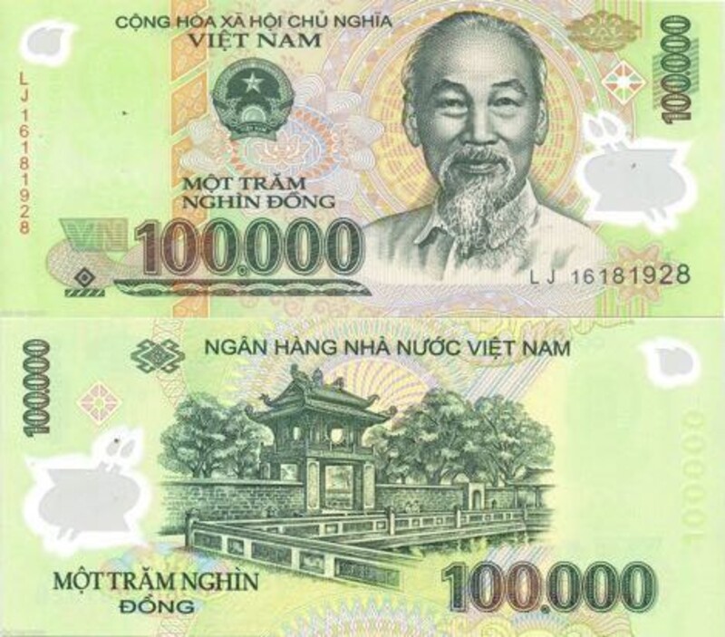 The 100,000 note with the image of the Temple of Literature