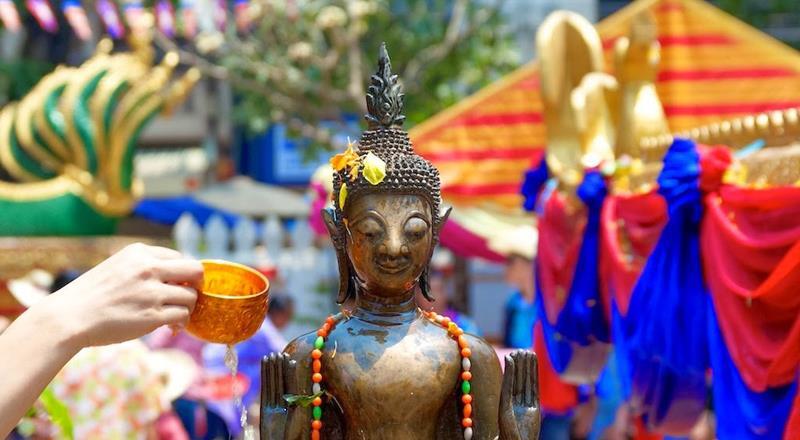 buddha statue