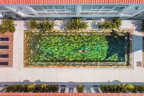 White Boutique Hotel & Residences