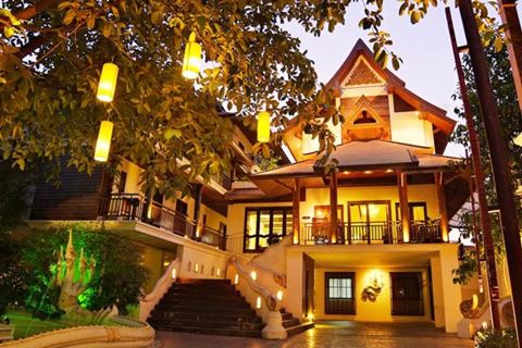 De Naga Hotel