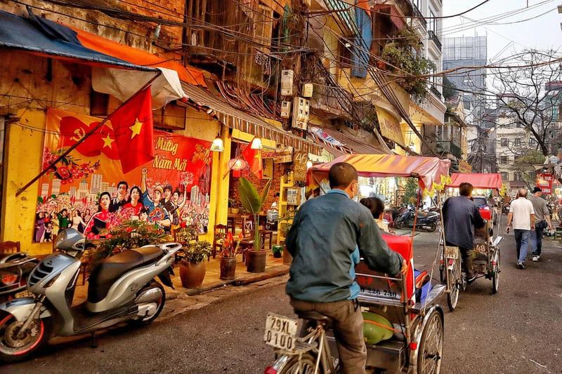 Timeless elegance meets vibrant life in Hanois streets